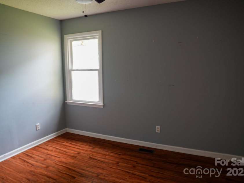 204 Foley Drive, Garner, NC 27529.  MLS# CAR4244950, YatesRealty ID 7415. 