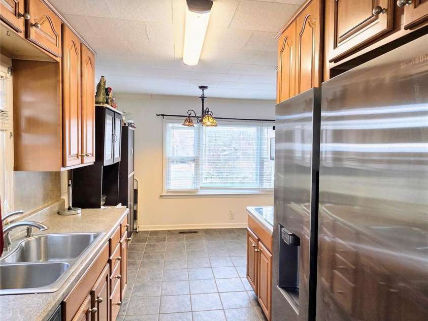 833 Dennis Street, Troy, NC 27371.  MLS# CAR4336876, YatesRealty ID 7415. 