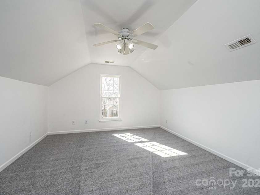 102 Brewster Court, Mooresville, NC 28115.  MLS# CAR4223330, YatesRealty ID 7417. Bonus Room