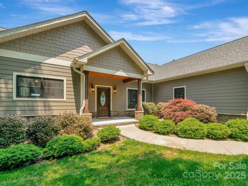 5538 Highland River Road, Lenoir, NC 28645.  MLS# CAR4235713, YatesRealty ID 7419. 