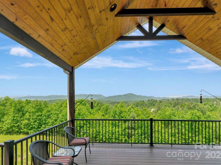 5538 Highland River Road, Lenoir, NC 28645.  MLS# CAR4235713, YatesRealty ID 7419. 