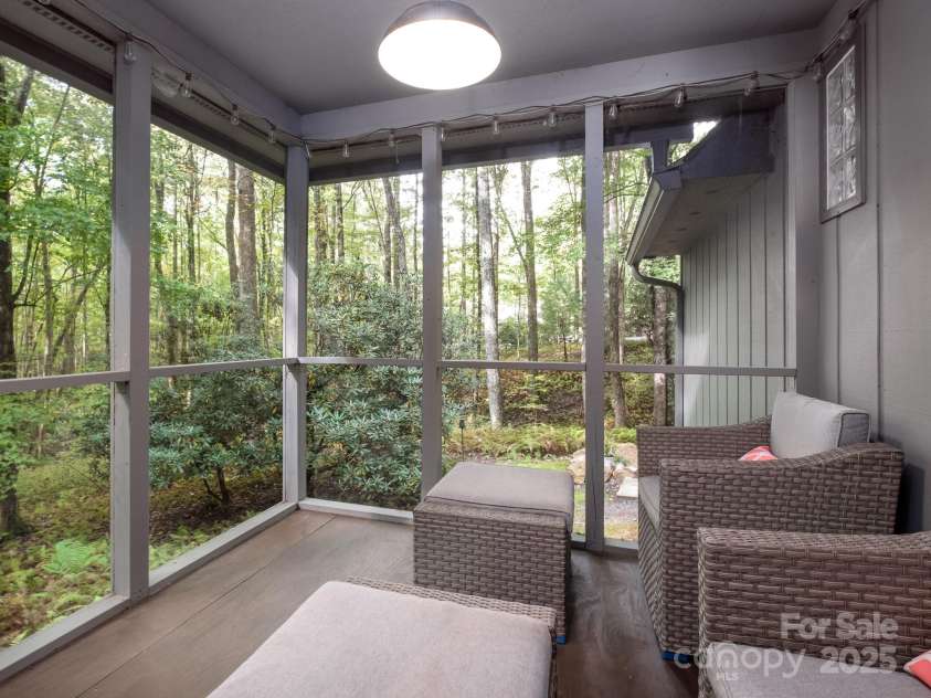 77 Selu Court, Brevard, NC 28712.  MLS# CAR4310038, YatesRealty ID 7419. 