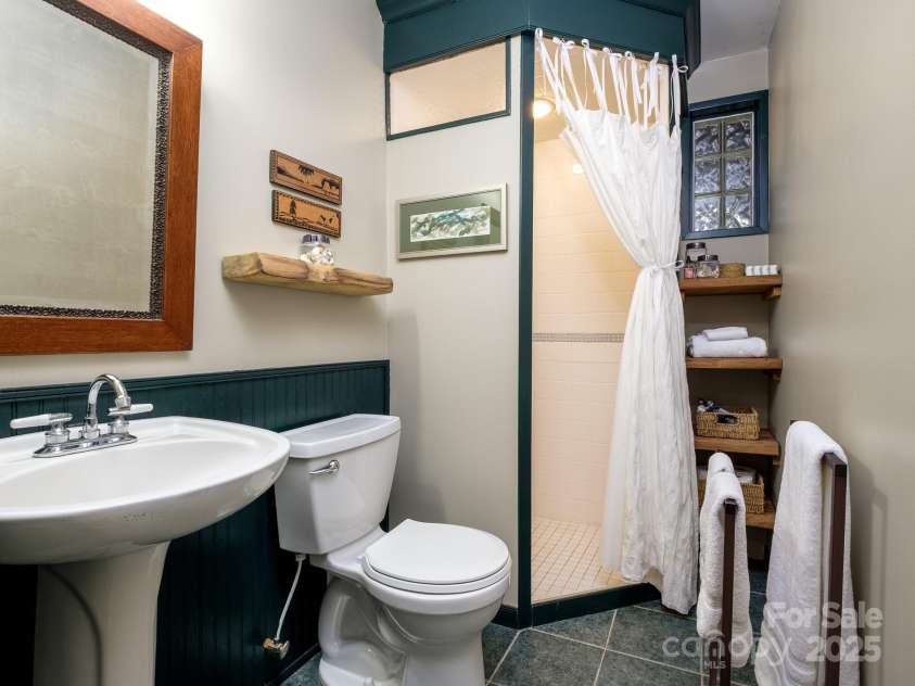 77 Selu Court, Brevard, NC 28712.  MLS# CAR4310038, YatesRealty ID 7419. 