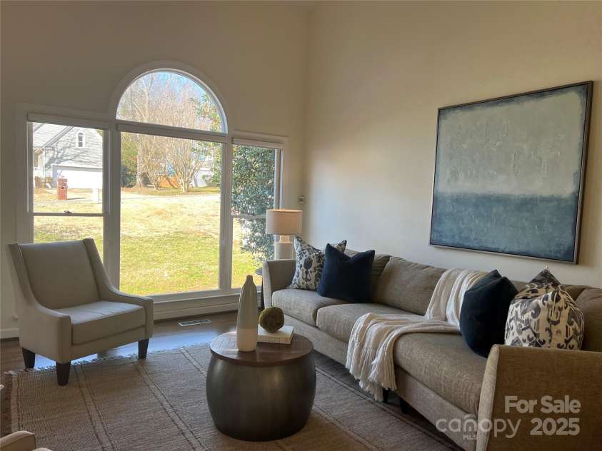 9709 Calpher Court, Matthews, NC 28105.  MLS# CAR4205838, YatesRealty ID 742. 