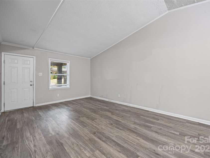 616 Simpson Street, Rock Hill, SC 29732.  MLS# CAR4315612, YatesRealty ID 7421. 