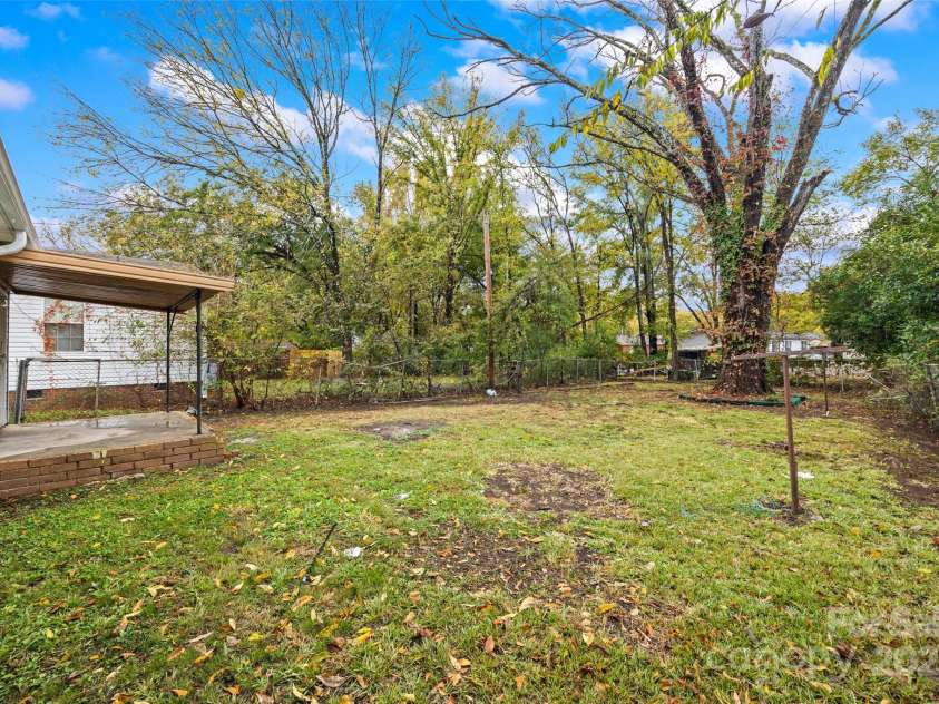 616 Simpson Street, Rock Hill, SC 29732.  MLS# CAR4315612, YatesRealty ID 7421. 