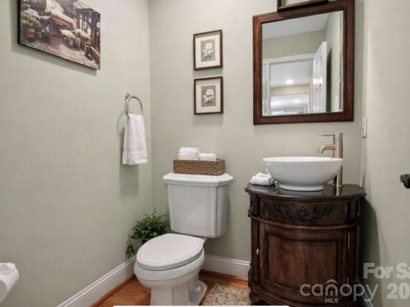 2902 Timber Trail, Asheville, NC 28804.  MLS# CAR4176254, YatesRealty ID 7425. 