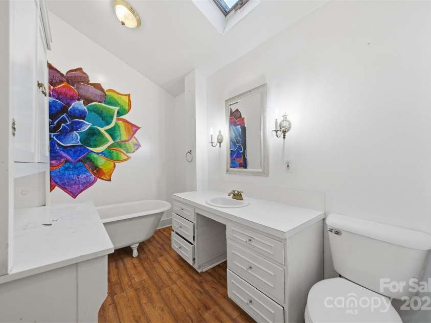 105 2nd Avenue, Catawba, NC 28609.  MLS# CAR4315128, YatesRealty ID 7428. Primary Bathroom