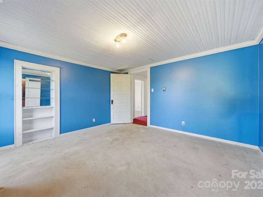 105 2nd Avenue, Catawba, NC 28609.  MLS# CAR4315128, YatesRealty ID 7428. Upstairs Bedroom One