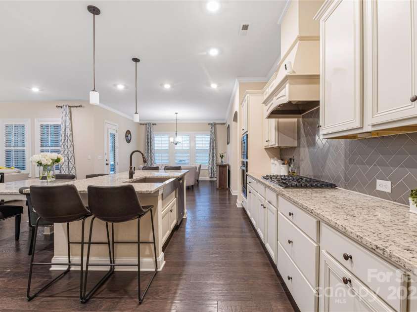 16827 Monocacy Boulevard, Huntersville, NC 28078.  MLS# CAR4188848, YatesRealty ID 7429. 