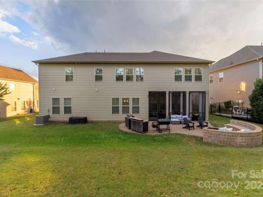 16827 Monocacy Boulevard, Huntersville, NC 28078.  MLS# CAR4188848, YatesRealty ID 7429. 