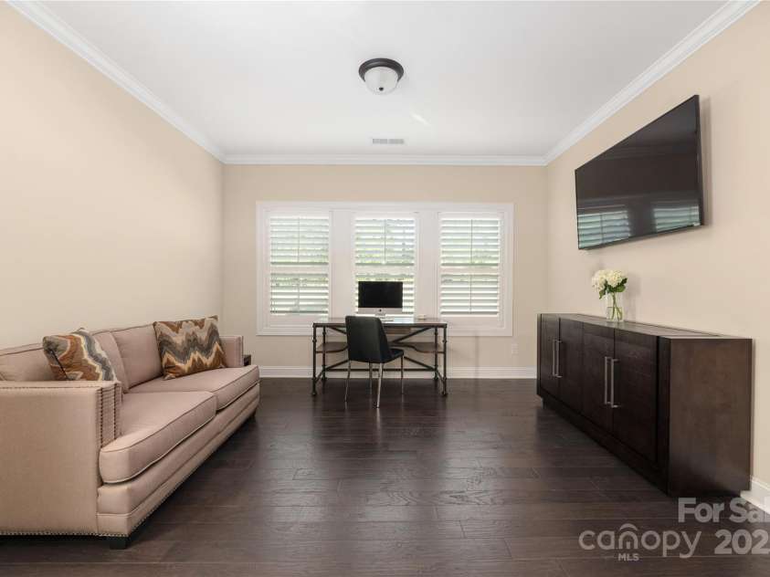 16827 Monocacy Boulevard, Huntersville, NC 28078.  MLS# CAR4188848, YatesRealty ID 7429. Sitting Room off Owner's Suite