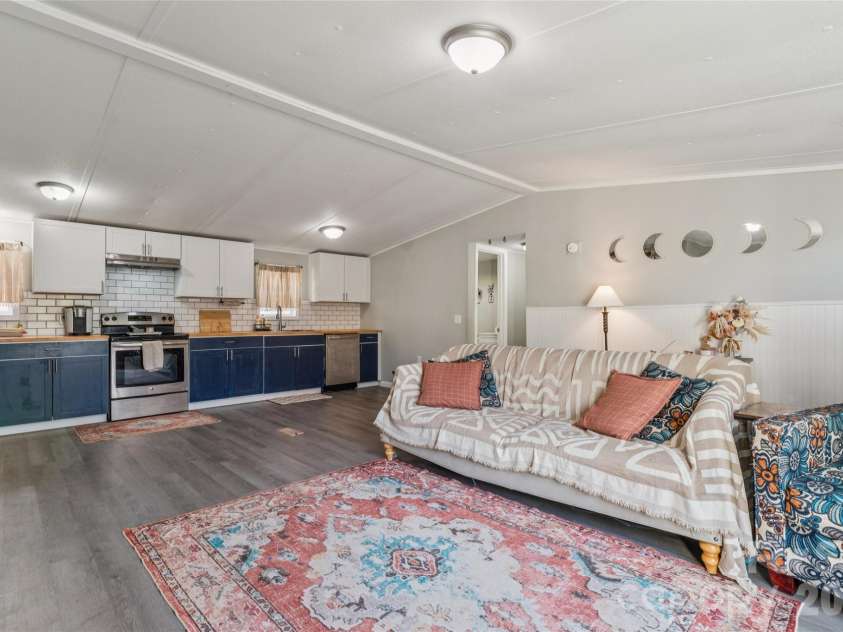 286 Epworth Street, Concord, NC 28027.  MLS# CAR4358719, YatesRealty ID 7429. 
