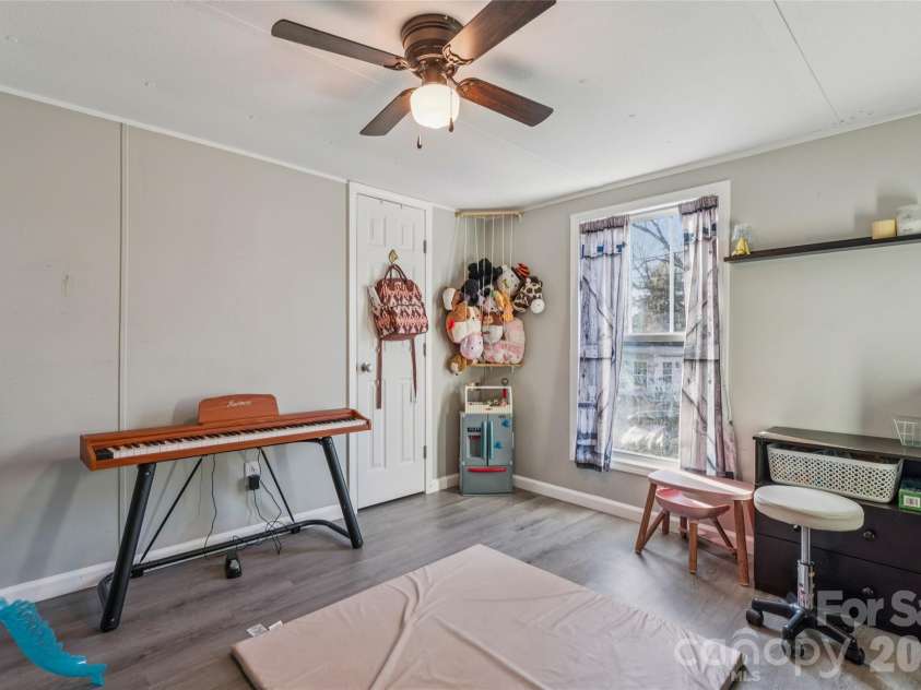 286 Epworth Street, Concord, NC 28027.  MLS# CAR4358719, YatesRealty ID 7429. 