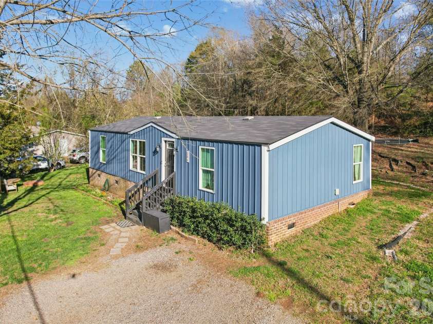 286 Epworth Street, Concord, NC 28027.  MLS# CAR4358719, YatesRealty ID 7429. 