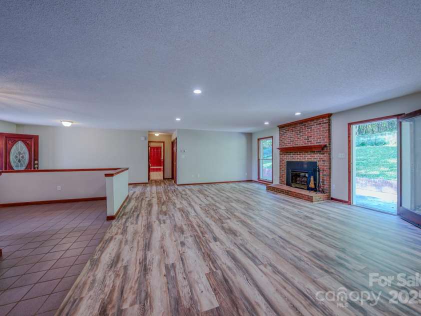 35 Byrd Road, Candler, NC 28715.  MLS# CAR4314143, YatesRealty ID 743. Living Area