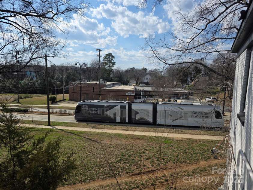 1519 and 1521 Montgomery Street, Charlotte, NC 28216.  MLS# CAR4235325, YatesRealty ID 7430. 