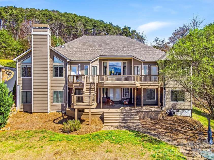 286 Preservation Trail, Columbus, NC 28722.  MLS# CAR4362617, YatesRealty ID 7430. 
