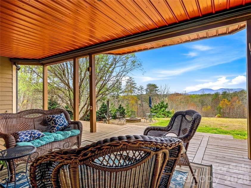 286 Preservation Trail, Columbus, NC 28722.  MLS# CAR4362617, YatesRealty ID 7430. 