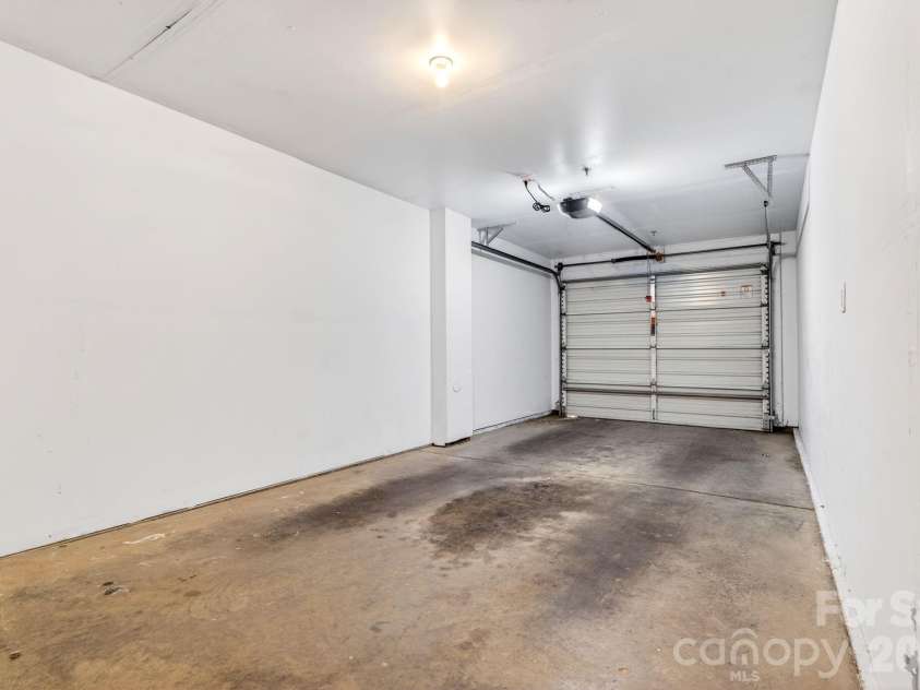 649 Raphael Place, Charlotte, NC 28205.  MLS# CAR4392516, YatesRealty ID 7431. 1 car garage and more storage