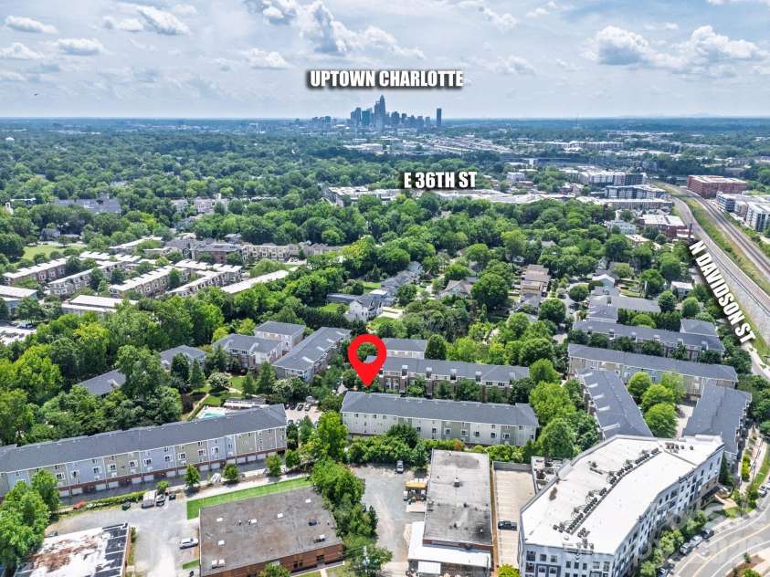 649 Raphael Place, Charlotte, NC 28205.  MLS# CAR4392516, YatesRealty ID 7431. Access it all from your front door with ease