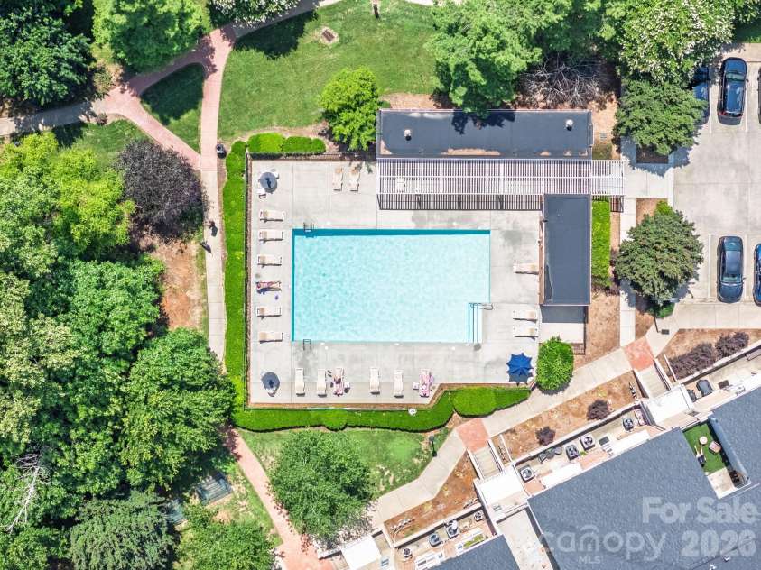 649 Raphael Place, Charlotte, NC 28205.  MLS# CAR4392516, YatesRealty ID 7431. Community PoolS