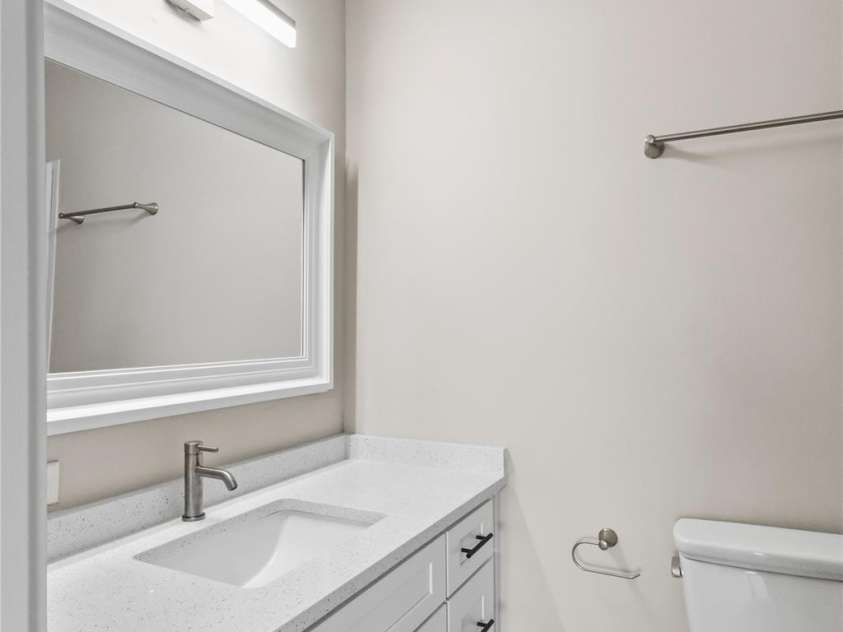 3313 Weeping Willow Drive, Concord, NC 28027.  MLS# CAR4349604, YatesRealty ID 7432. Primary Bathroom