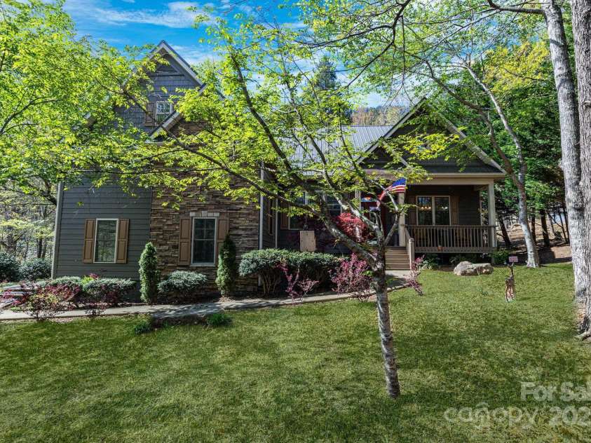 112 Wren Court, Lake Lure, NC 28746.  MLS# CAR4243925, YatesRealty ID 7433. 