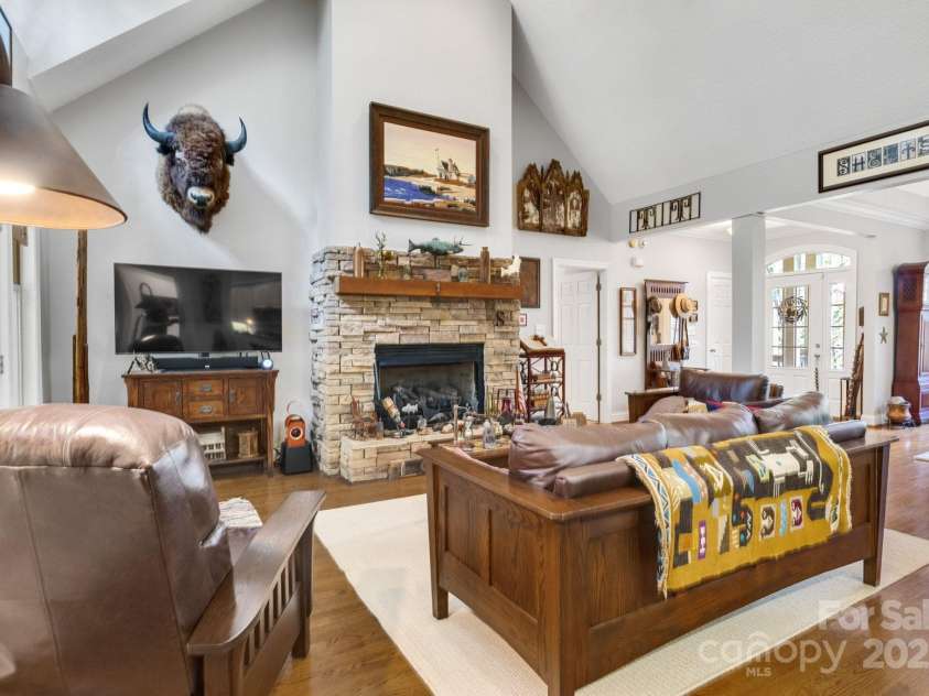 112 Wren Court, Lake Lure, NC 28746.  MLS# CAR4243925, YatesRealty ID 7433. 