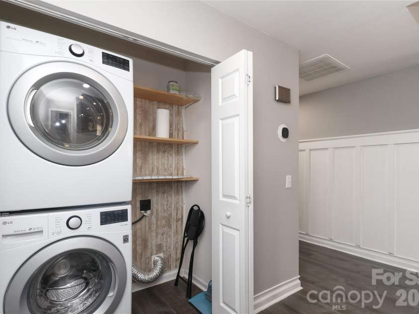 9506 Scotland Hall Court, Charlotte, NC 28277.  MLS# CAR4361166, YatesRealty ID 7433. 