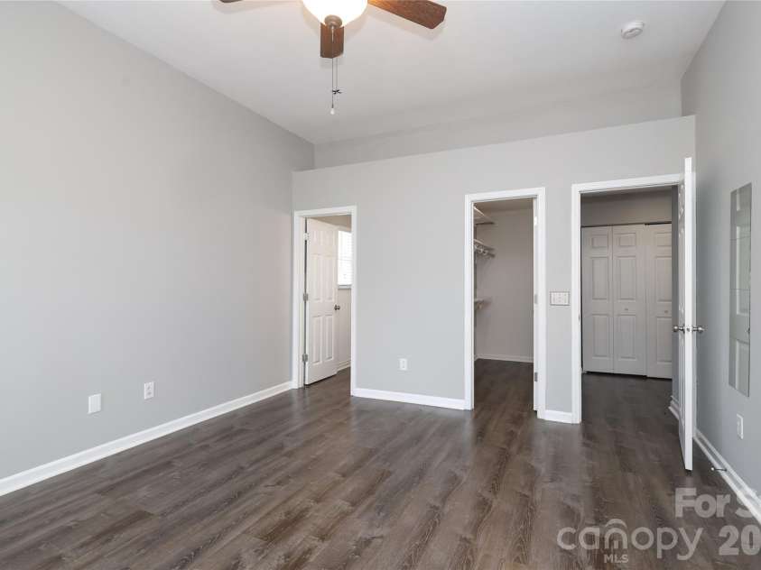 9506 Scotland Hall Court, Charlotte, NC 28277.  MLS# CAR4361166, YatesRealty ID 7433. 