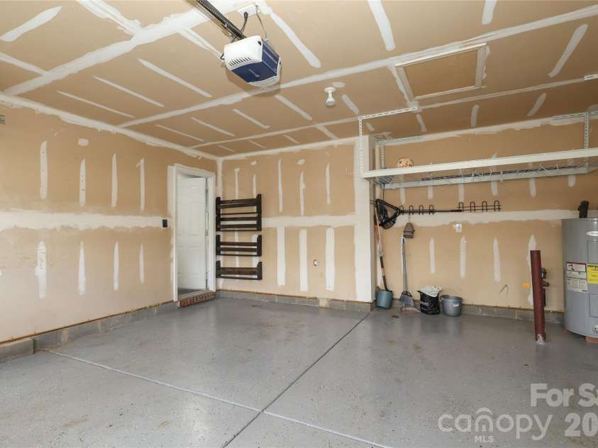 9506 Scotland Hall Court, Charlotte, NC 28277.  MLS# CAR4361166, YatesRealty ID 7433. 