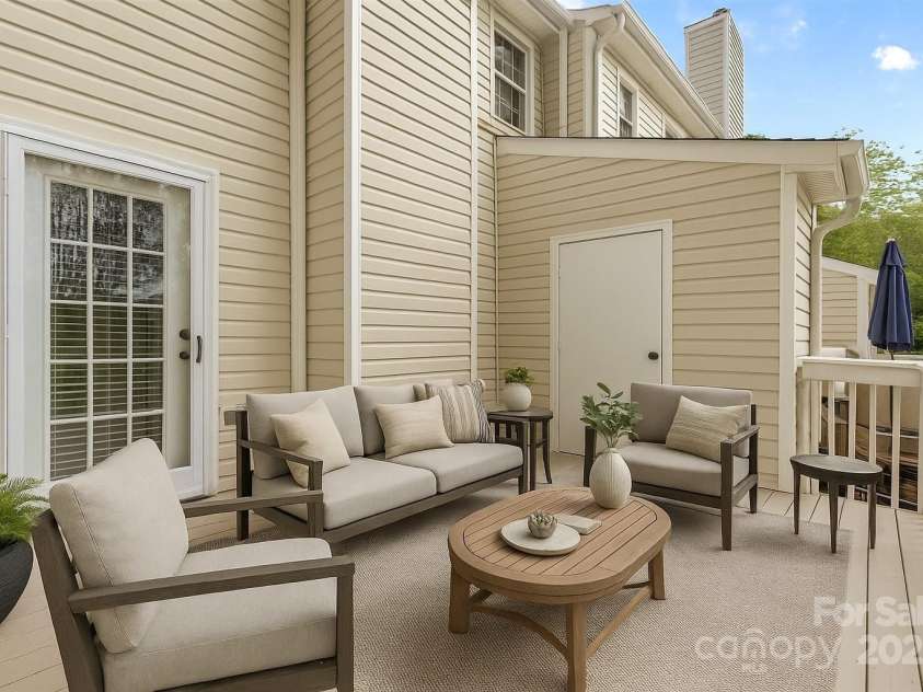 10942 Winterbourne Court, Charlotte, NC 28277.  MLS# CAR4246221, YatesRealty ID 7434. 