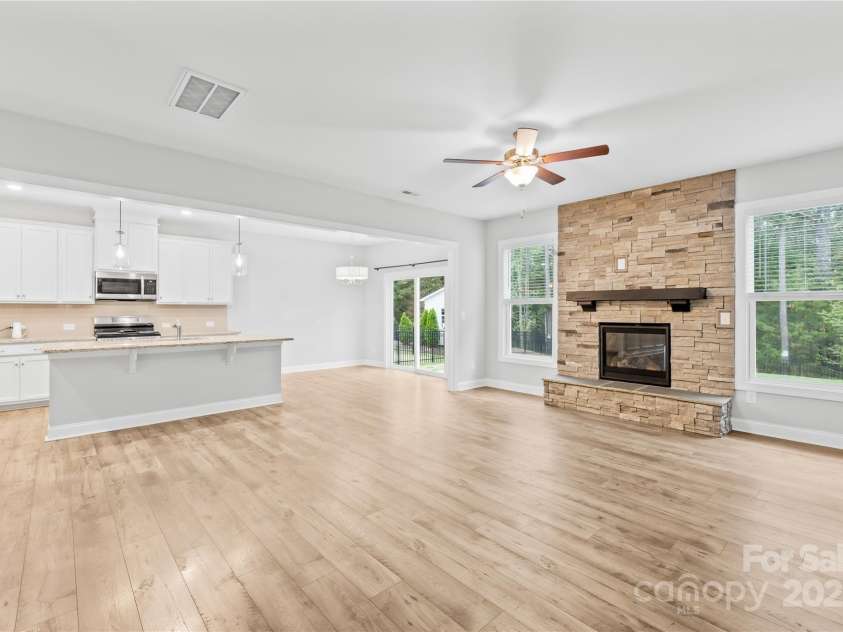 121 Pine Eagle Drive, Rock Hill, SC 29732.  MLS# CAR4239205, YatesRealty ID 7435. 