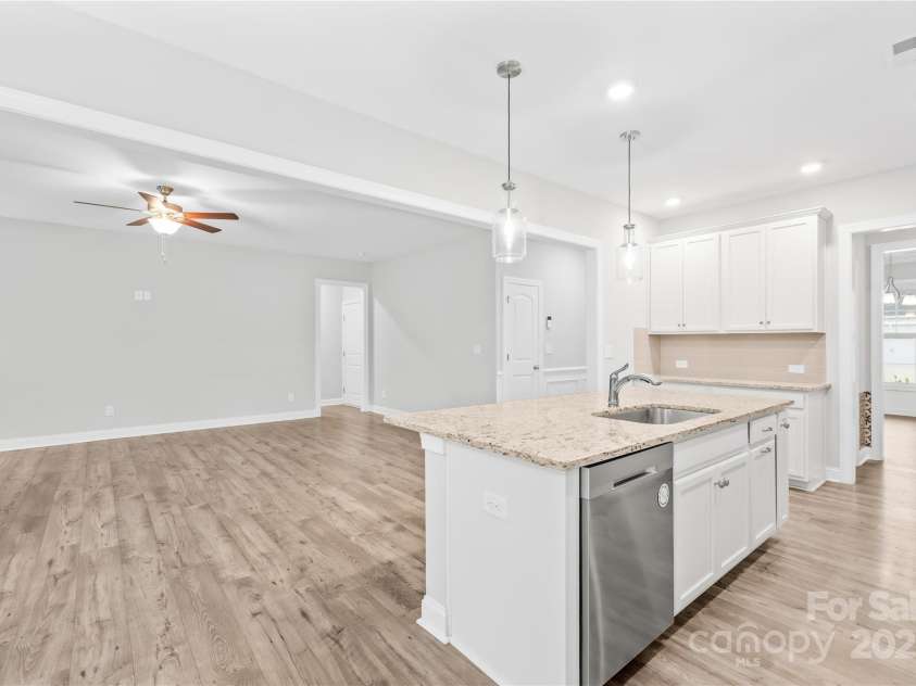 121 Pine Eagle Drive, Rock Hill, SC 29732.  MLS# CAR4239205, YatesRealty ID 7435. 