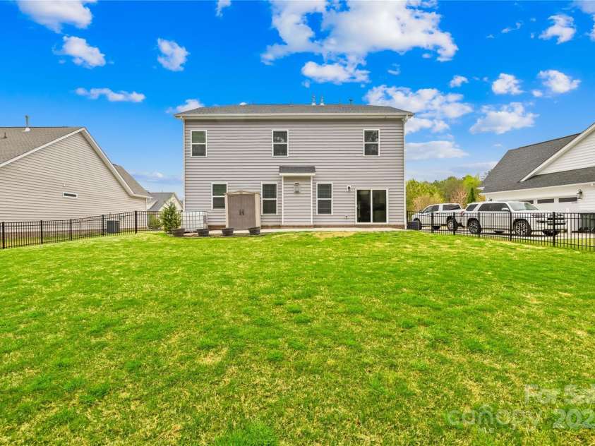 121 Pine Eagle Drive, Rock Hill, SC 29732.  MLS# CAR4239205, YatesRealty ID 7435. 