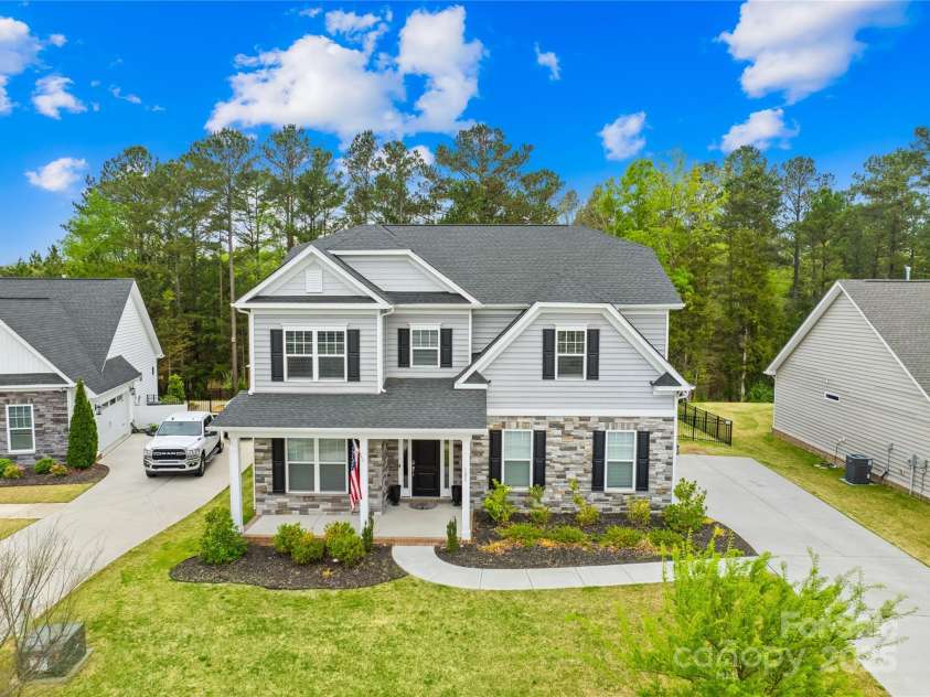 121 Pine Eagle Drive, Rock Hill, SC 29732.  MLS# CAR4239205, YatesRealty ID 7435. 