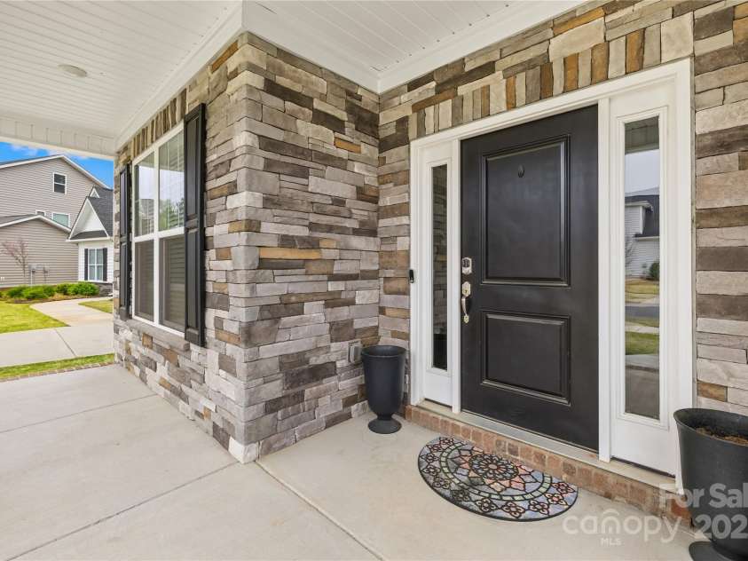 121 Pine Eagle Drive, Rock Hill, SC 29732.  MLS# CAR4239205, YatesRealty ID 7435. 