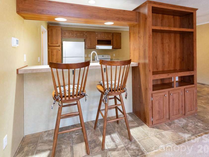87 Hickory Nut Trace, Old Fort, NC 28762.  MLS# CAR4335774, YatesRealty ID 7435. 