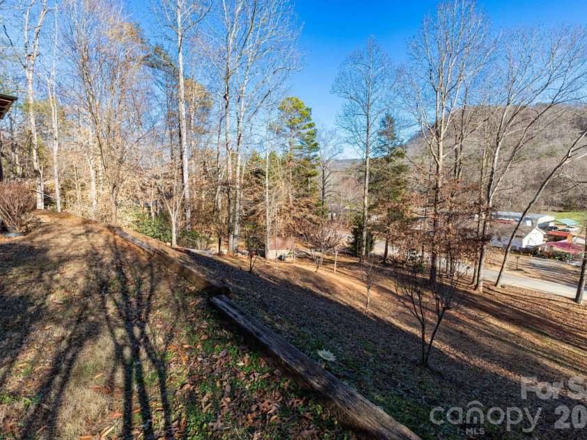 87 Hickory Nut Trace, Old Fort, NC 28762.  MLS# CAR4335774, YatesRealty ID 7435. 