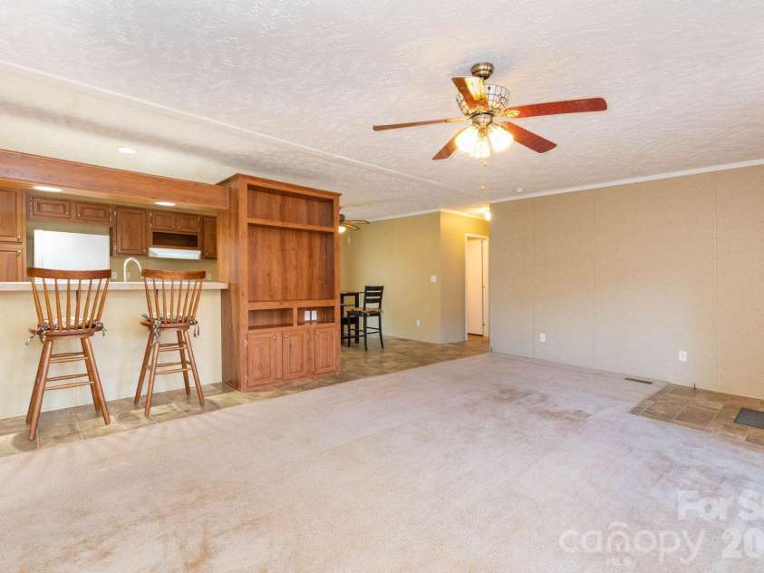 87 Hickory Nut Trace, Old Fort, NC 28762.  MLS# CAR4335774, YatesRealty ID 7435. Living Room