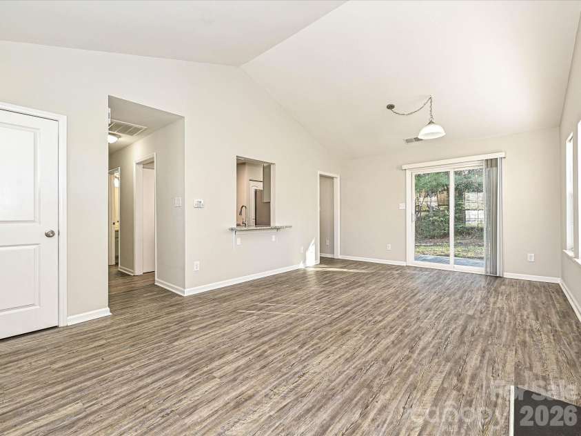 1225 Eagles Landing Drive, Charlotte, NC 28214.  MLS# CAR4357532, YatesRealty ID 7436. 