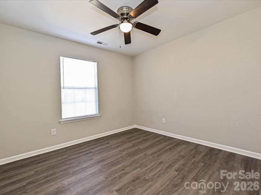 1225 Eagles Landing Drive, Charlotte, NC 28214.  MLS# CAR4357532, YatesRealty ID 7436. 