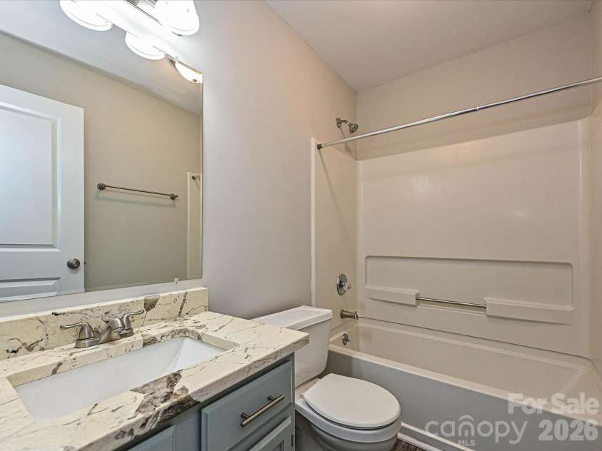 1225 Eagles Landing Drive, Charlotte, NC 28214.  MLS# CAR4357532, YatesRealty ID 7436. 