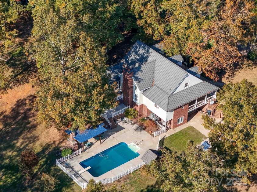 846 Windy Oaks Way, Lancaster, SC 29720.  MLS# CAR4194038, YatesRealty ID 7436. 