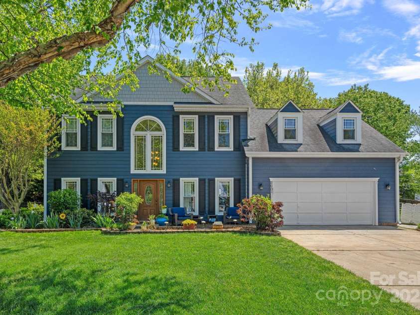 8651 Walsham Drive, Charlotte, NC 28277.  MLS# CAR4246690, YatesRealty ID 7437. 