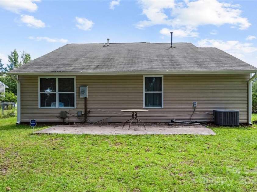 248 Flowerwood Drive, Hopkins, SC 29061.  MLS# CAR4316912, YatesRealty ID 744. 