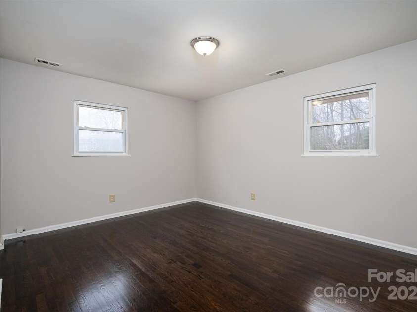 1501 Fern Forest Drive, Gastonia, NC 28054.  MLS# CAR4222511, YatesRealty ID 7440. 