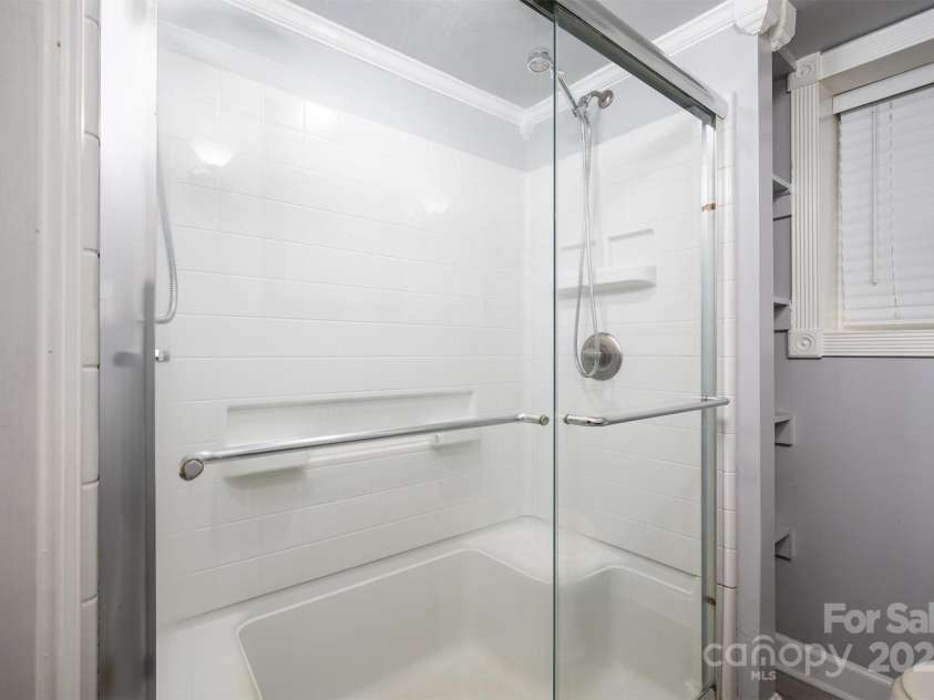 1501 Fern Forest Drive, Gastonia, NC 28054.  MLS# CAR4222511, YatesRealty ID 7440. 