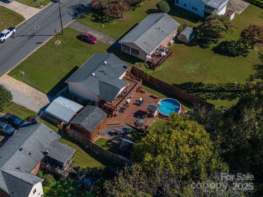 1501 Fern Forest Drive, Gastonia, NC 28054.  MLS# CAR4222511, YatesRealty ID 7440. 